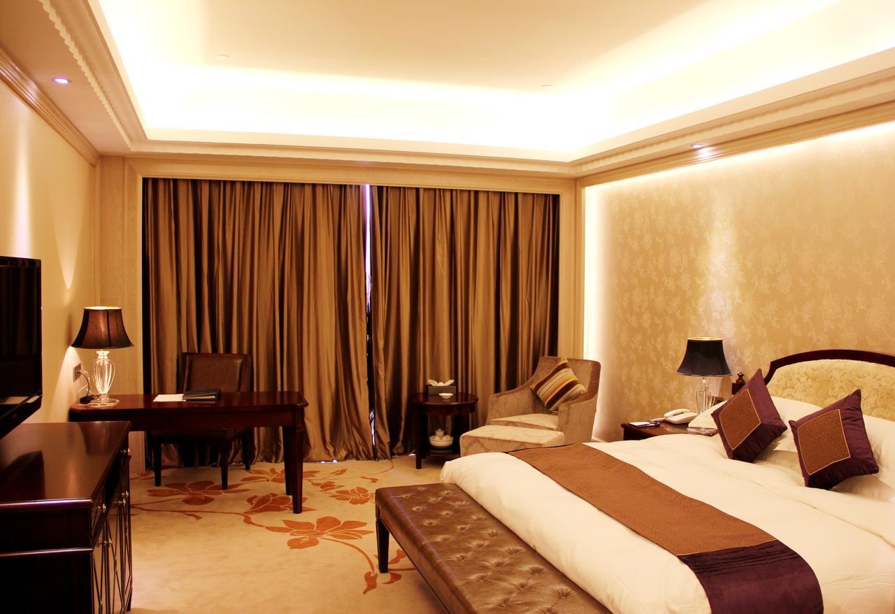 Yutong International Hotel Шаньтоу Екстер'єр фото